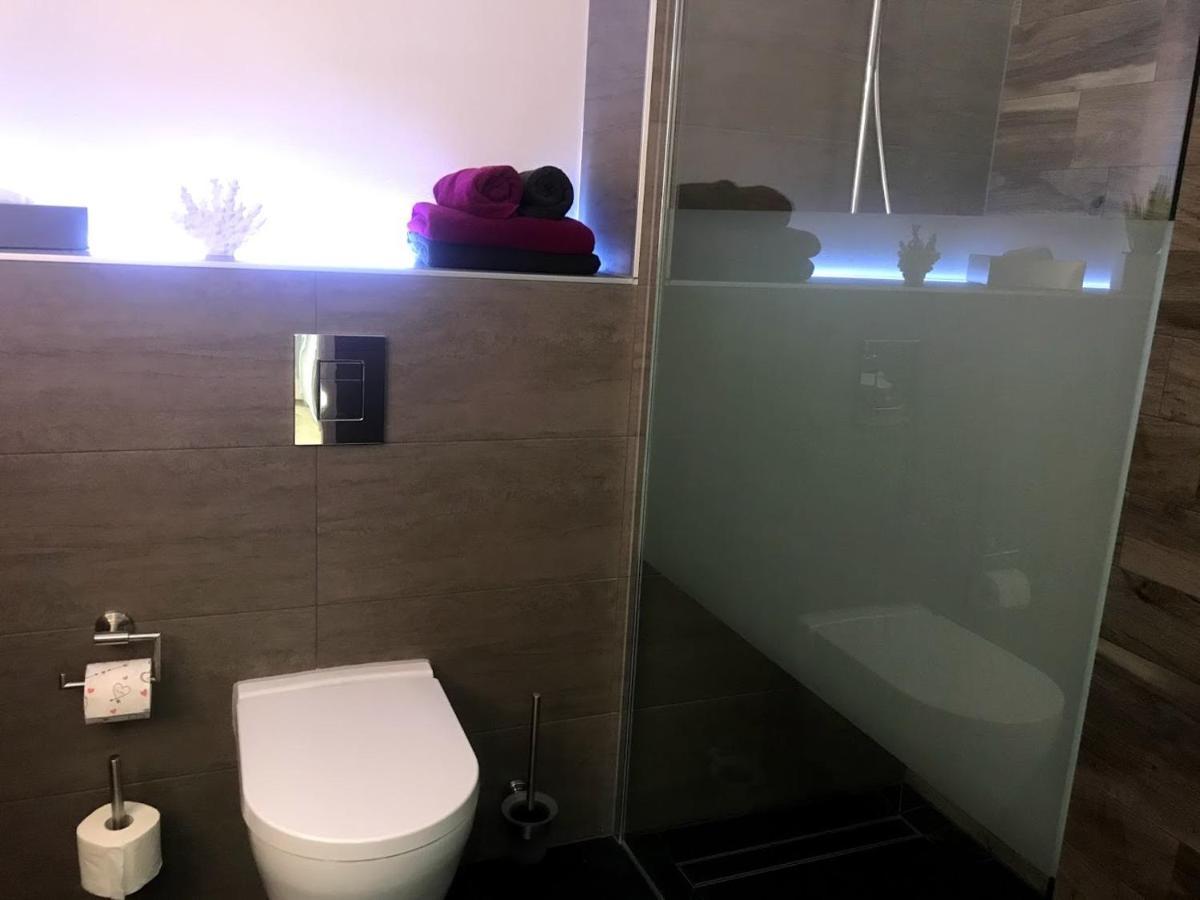 Salzhausblick Business Apartments - Zentrale Lage Am Salzhaus - Mwst-Rechnung Verfuegbar Циттау Номер фото